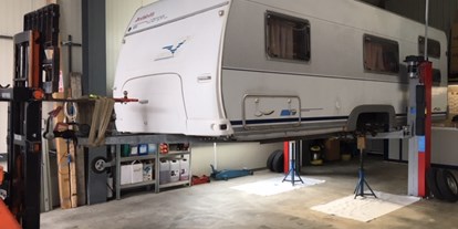 Anbieter - Fahrzeugarten: Mietfahrzeuge - Werkstatt von Caravan Alpstäg - Caravan Alpstäg