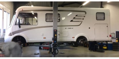 Anbieter - PLZ 8223 (Schweiz) -  Ihre Garage für Caravan Service und Reparaturen  - Dorfgarage A. Mayer