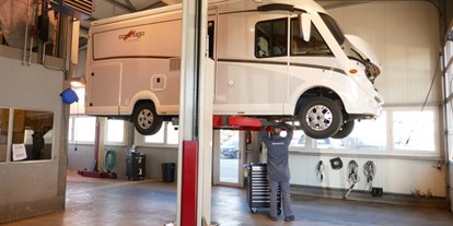 Anbieter - Fahrzeugtypen: Wohnmobil - Goldingen - Werkstatt für alle Marken - Garage Schweizer GmbH