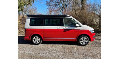 Anbieter - Fahrzeugarten: Mietfahrzeuge - Lüchingen - niio rent's VW Bus T6 California Ocean Red ABT - niio rent