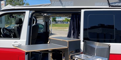 Anbieter - Fahrzeugtypen: Camperbus - Corserey - SpaceCamper Classic Open ... Exklusiv bei uns in der Romandie😉 - Breizhli Adventures 