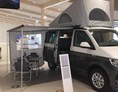 Wohnmobile: California Ausstellung - Shop - Autohaus von Känel AG