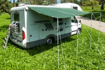 Wohnmobile: Sonnensegel für Camper - Zelthangar